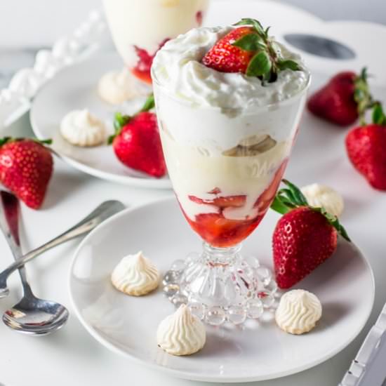 Strawberry Meringue Dessert