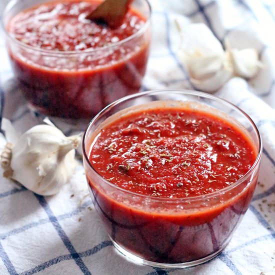 Quick and Easy Pizza Sauce