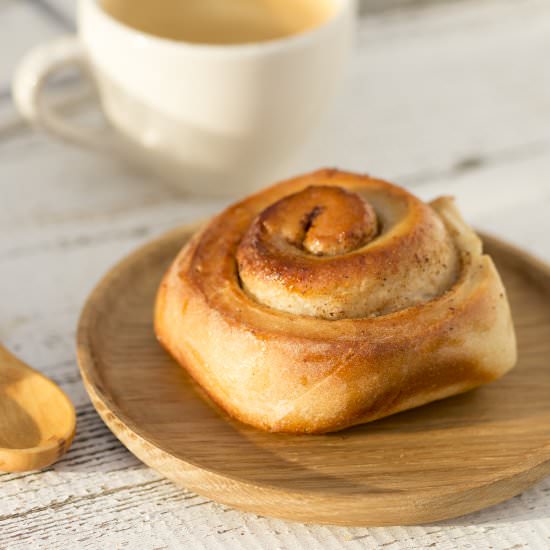 Fluffly Vegan Cinnamon Buns