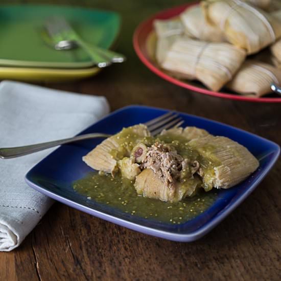 Pork Tamales en Salsa Verde