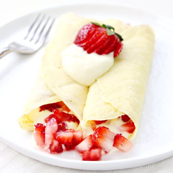 Strawberry & Lemon Cream Crepes