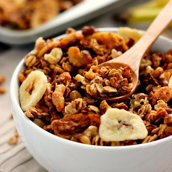 Banana Bread Granola