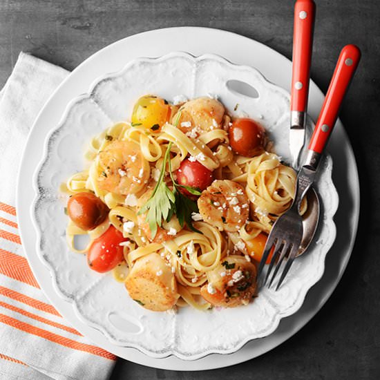 Shrimp & Scallops Fettuccine