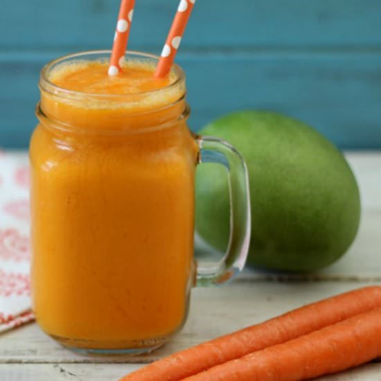 Mango Carrot Smoothie