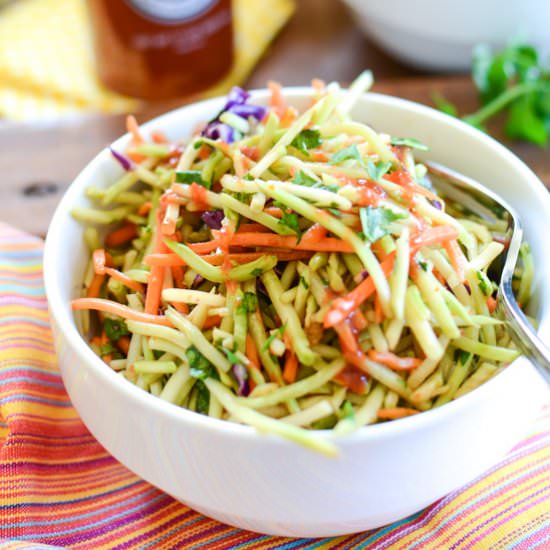 Spicy Sriracha Broccoli Slaw