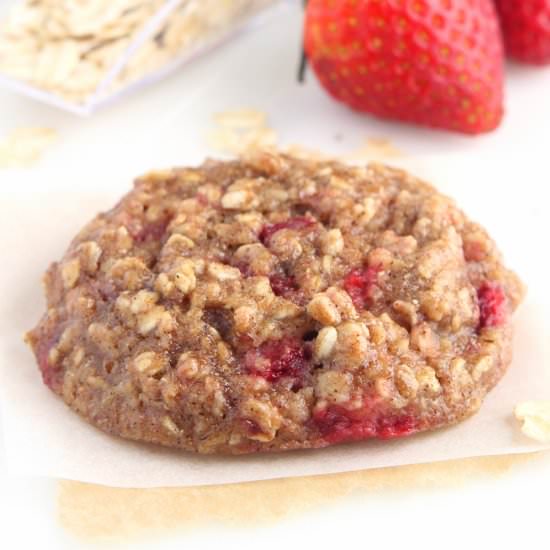 Strawberry Oatmeal Cookies
