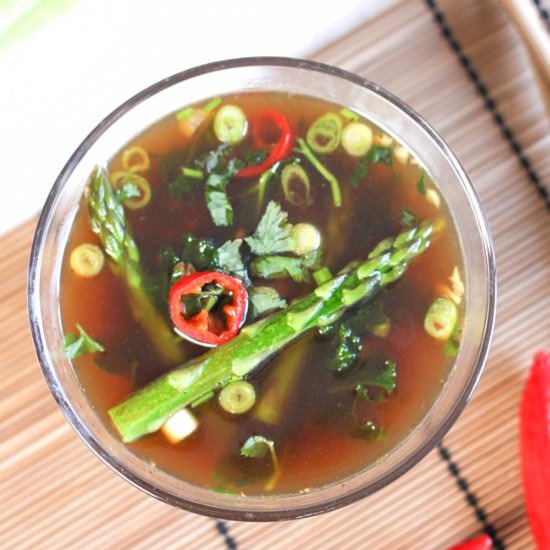 Kale and Asparagus Asian broth