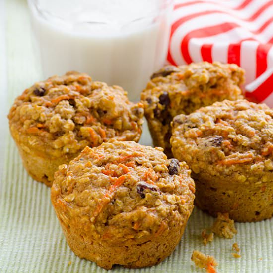 Clean Eating Carrot Oatmeal Muffins