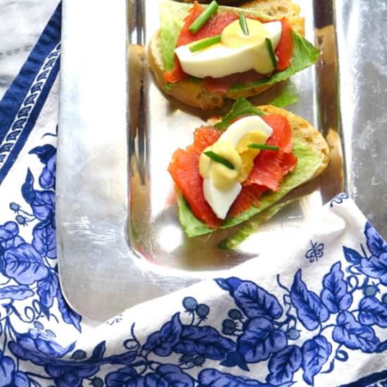 Salmon caesar crostini