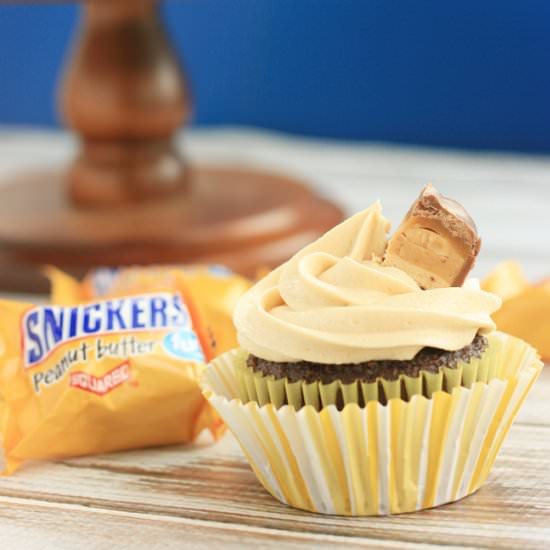Snickers Cupcakes