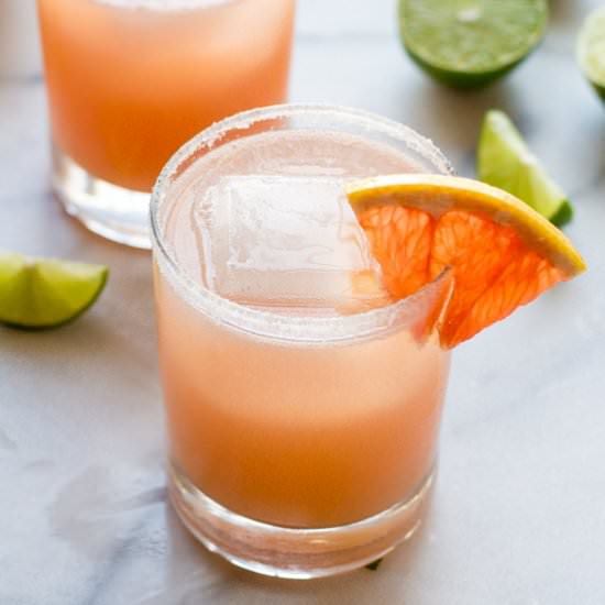 Fizzy Grapefruit Margaritas