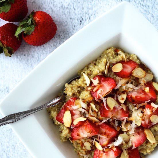 Strawberry Almond Breakfast Quinoa