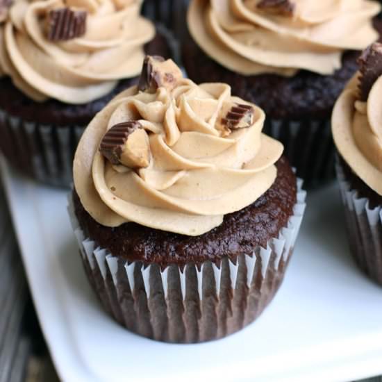 Reese’s Peanut Butter Cupcakes