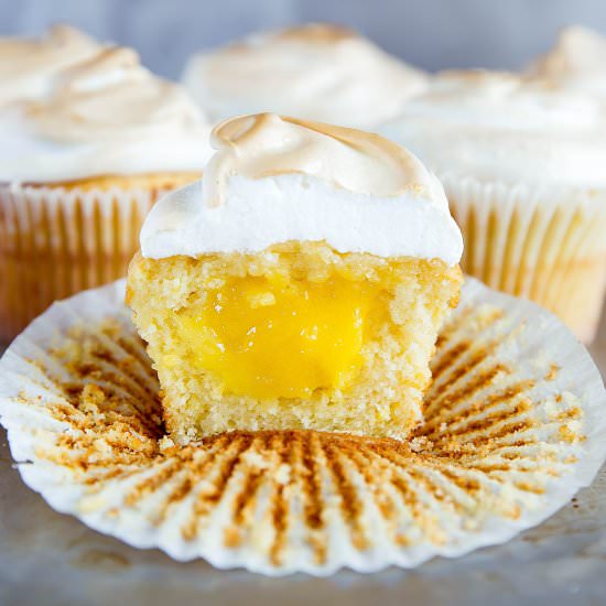 Lemon Meringue Cupcakes