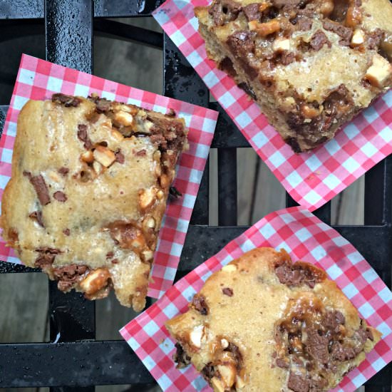 Loaded Cookie Bars with Snickers