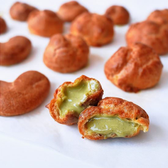 Matcha Green Tea Cream Puffs