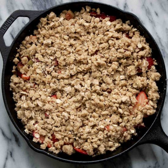 Strawberry Rhubarb Crisp