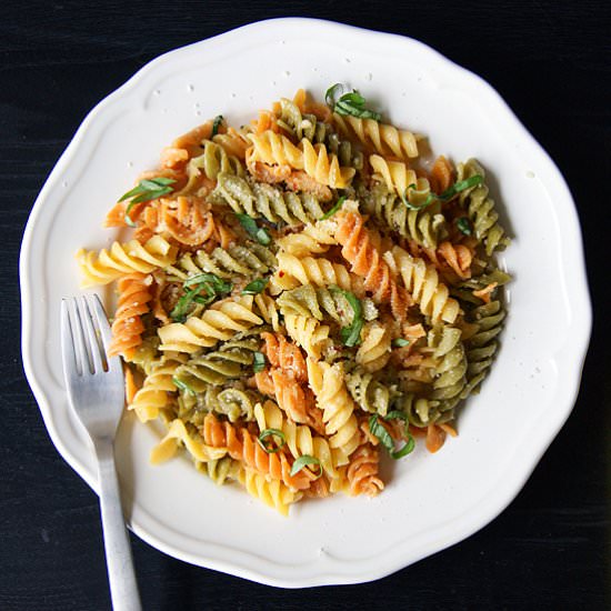 Rotini Pasta with Lemon Garlic Sauce