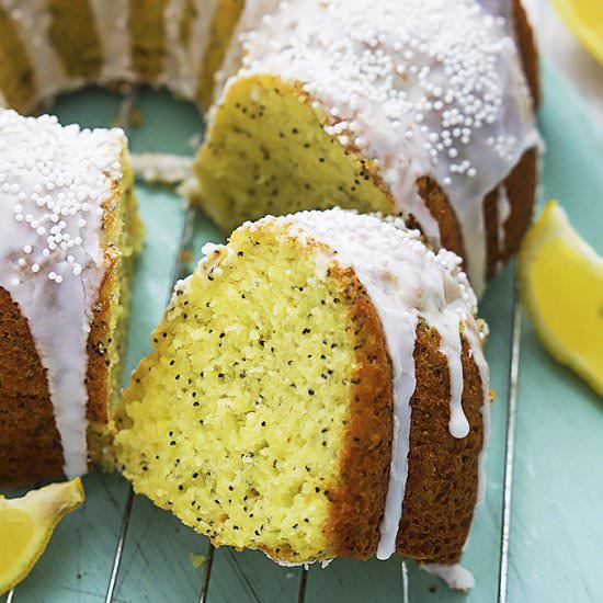 Lemon Poppyseed Bundt Cake