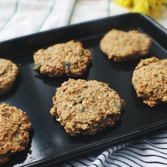 Nut Butter, Pumpin Seed Oat Cookies