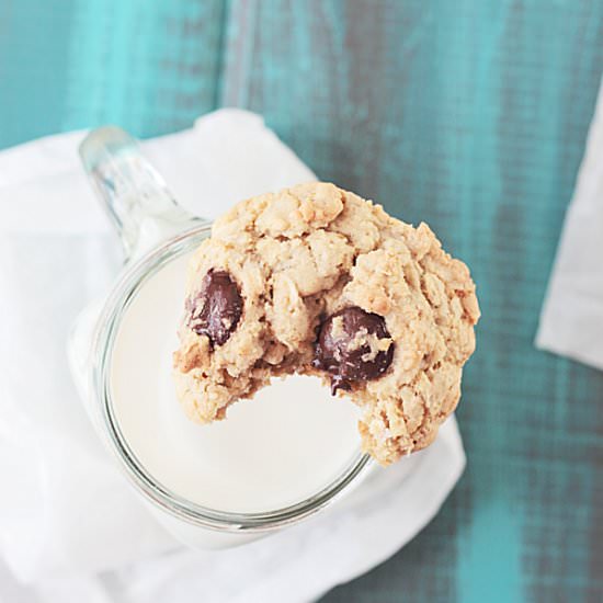 Chocolate Chip Oatmeal Cookies