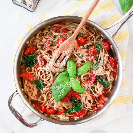 Whole Wheat Pasta with Spinach