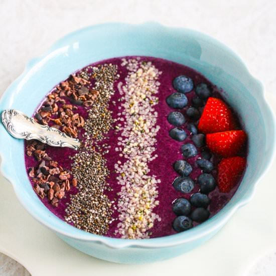 Blueberry Mango Smoothie Bowl