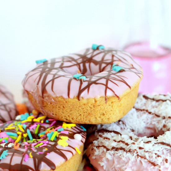 Healthy Vanilla Bean Donuts