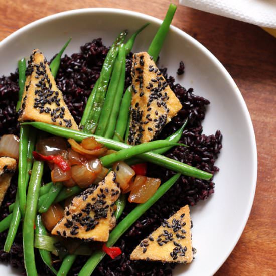 Amaranth-crusted tofu