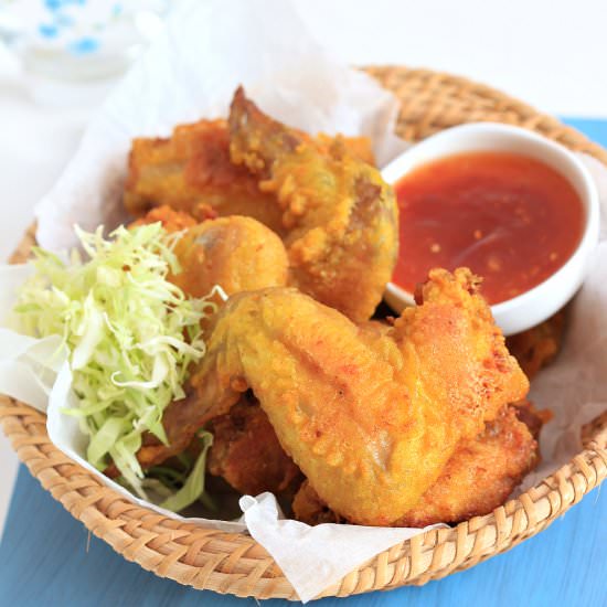 Hawker-style fried chicken wings