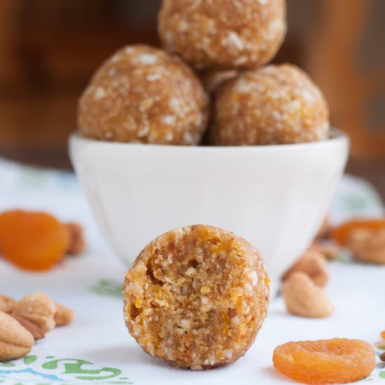 No-Bake Apricot Coconut Balls