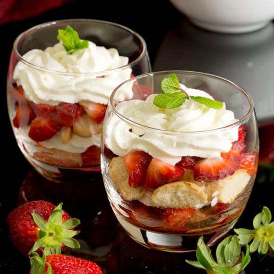 Strawberry Tiramisu