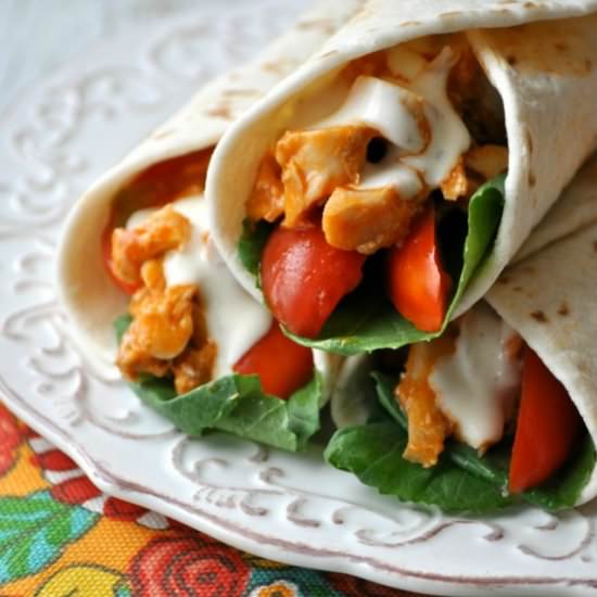 5-Minute Buffalo Chicken Wraps