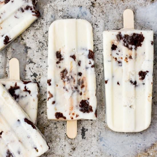 Vanilla Brownie Popsicles