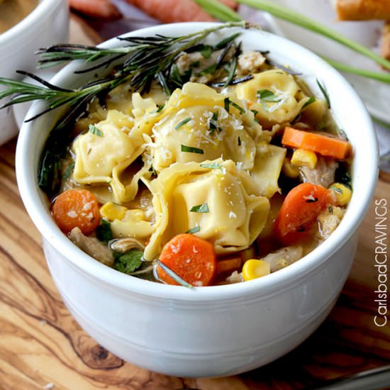 Lemon Chicken Tortellini Soup