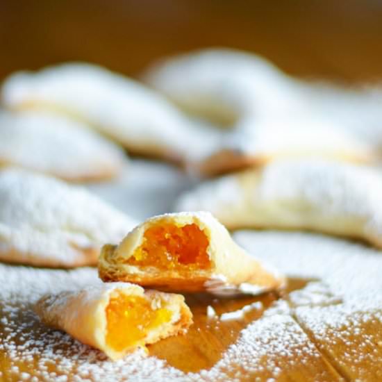 Cream Cheese & Apricot Kolacky