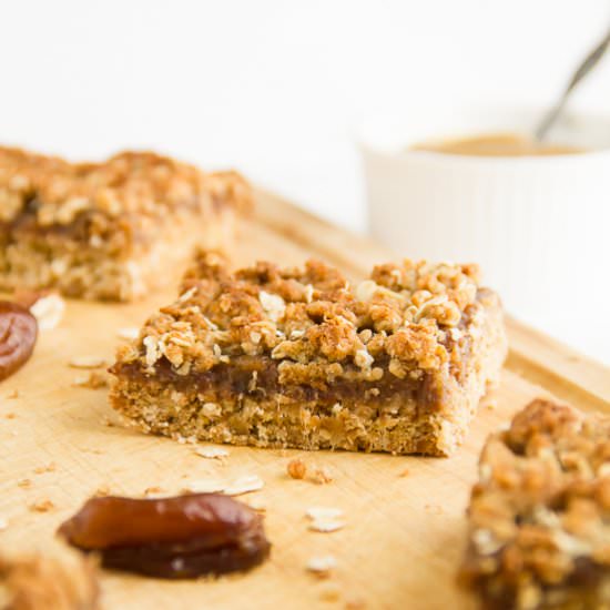 Oatmeal & Date Bars