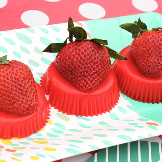 Strawberry Gelatin Yogurt Bites