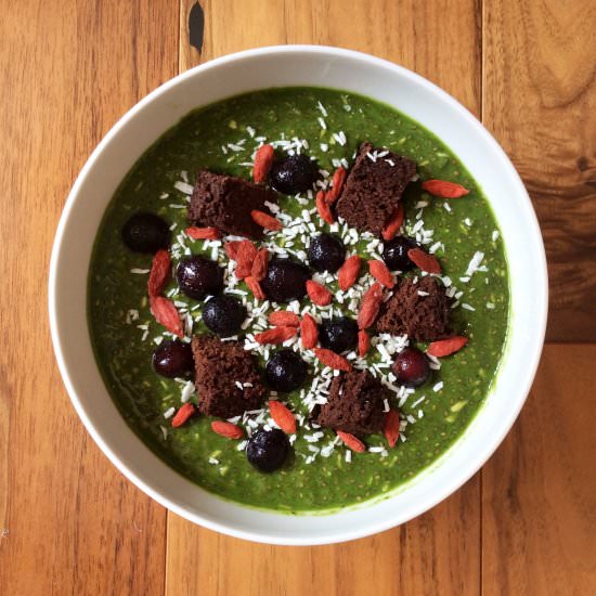 Matcha Coconut Chia Green Breakfast