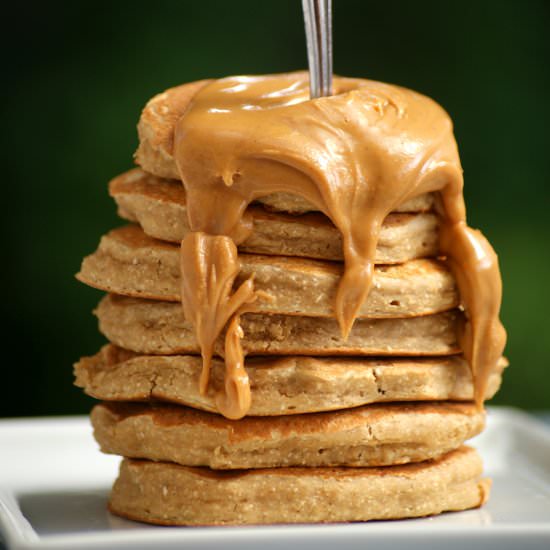 Oatmeal Protein Pancakes for One