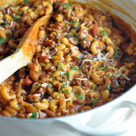 One Pot Chili Mac and Cheese