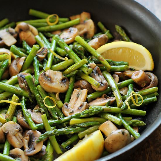Asparagus in Lemon-Thyme Butter