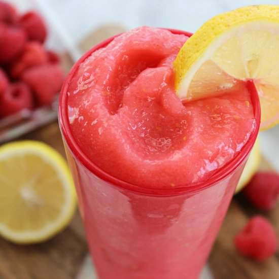 Raspberry Lemonade Slushie