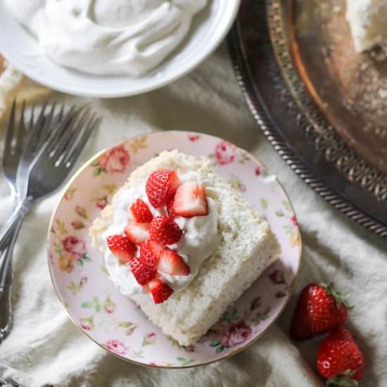 Vanilla Bean Angel Food Cake