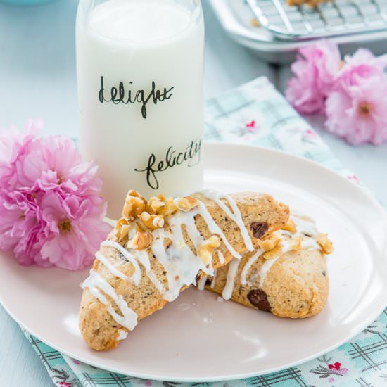 Eggless Chocolate Chip Scones