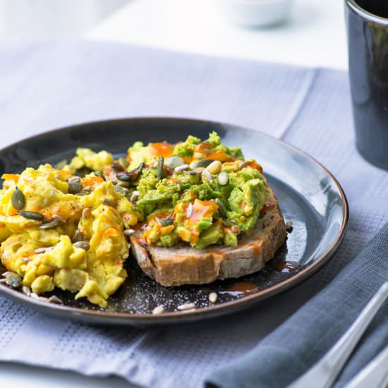 Scrambled Eggs, Avocado & Sriracha