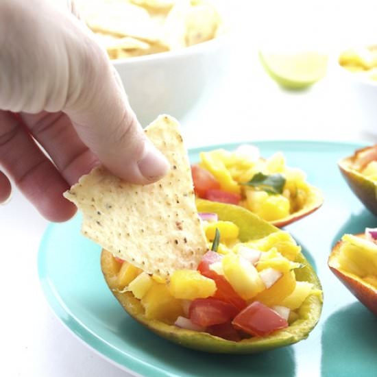 The BEST Mango Salsa