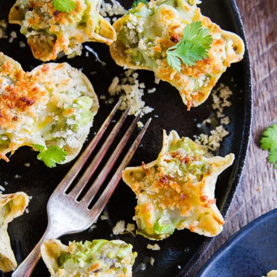 Crunchy Cheesy Avocado Nachos