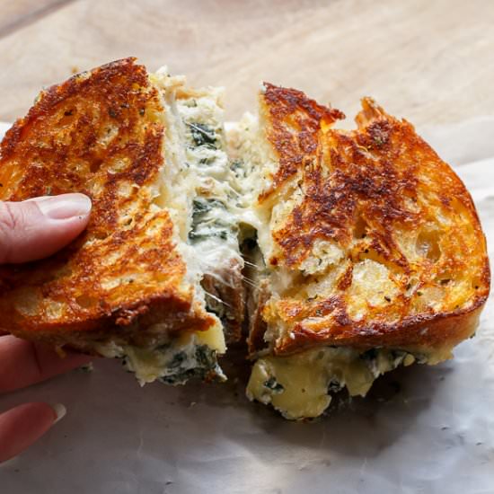 Spinach and Ricotta Grilled Cheese