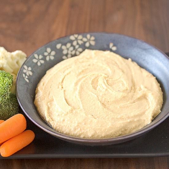 Basic Hummus